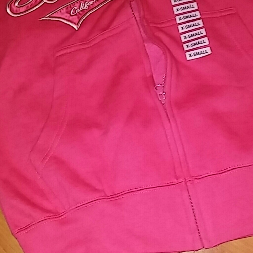 Sweater - Picture 5 of 6
